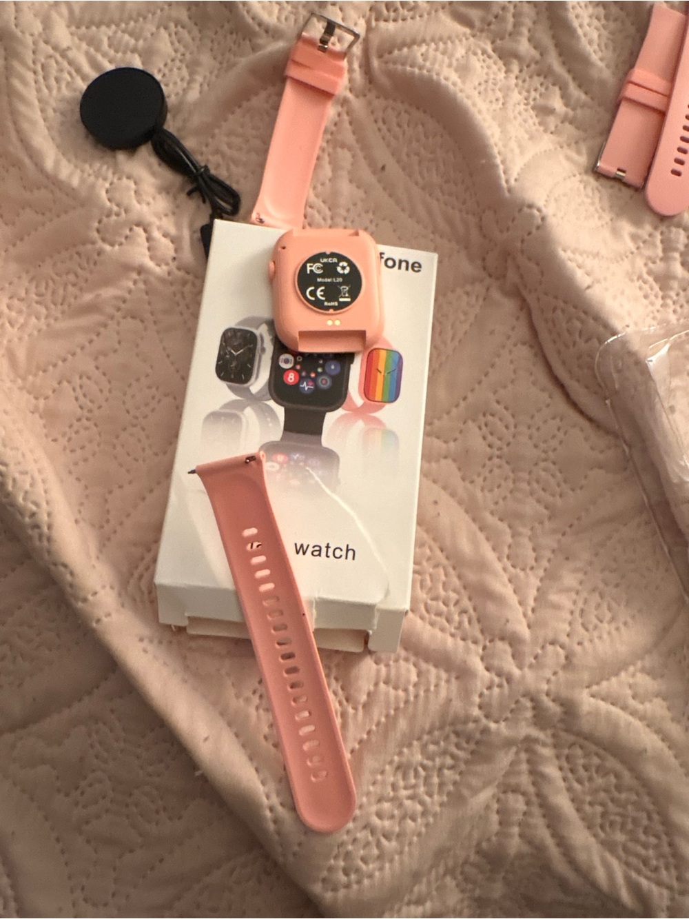 Pink Silicone-Band Smartwatch with Fitness & Notifications